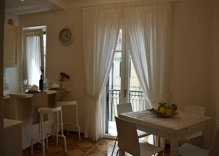 La Casa Di Zeffiro * Maiori