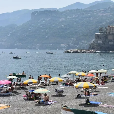 Lägenhet La Casa Di Zeffiro Maiori