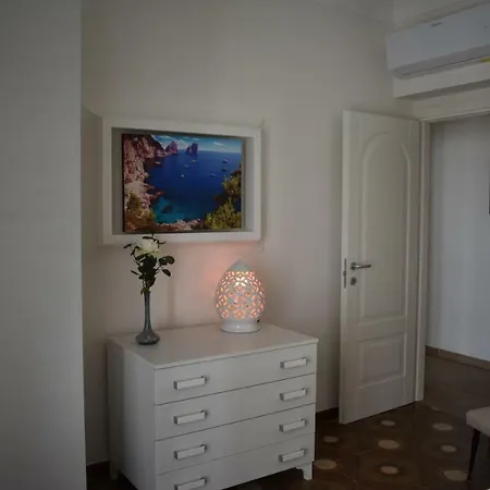 Lägenhet La Casa Di Zeffiro Maiori