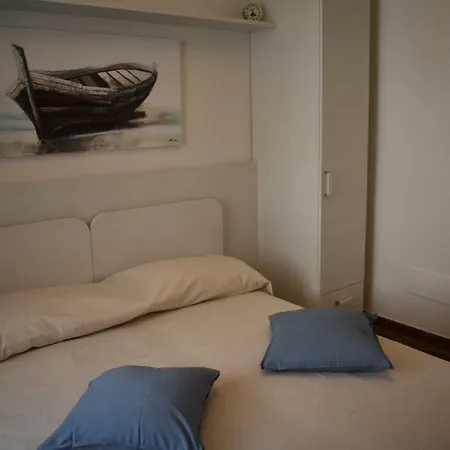 Apartment La Casa Di Zeffiro