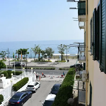 La Casa Di Zeffiro Apartman Maiori